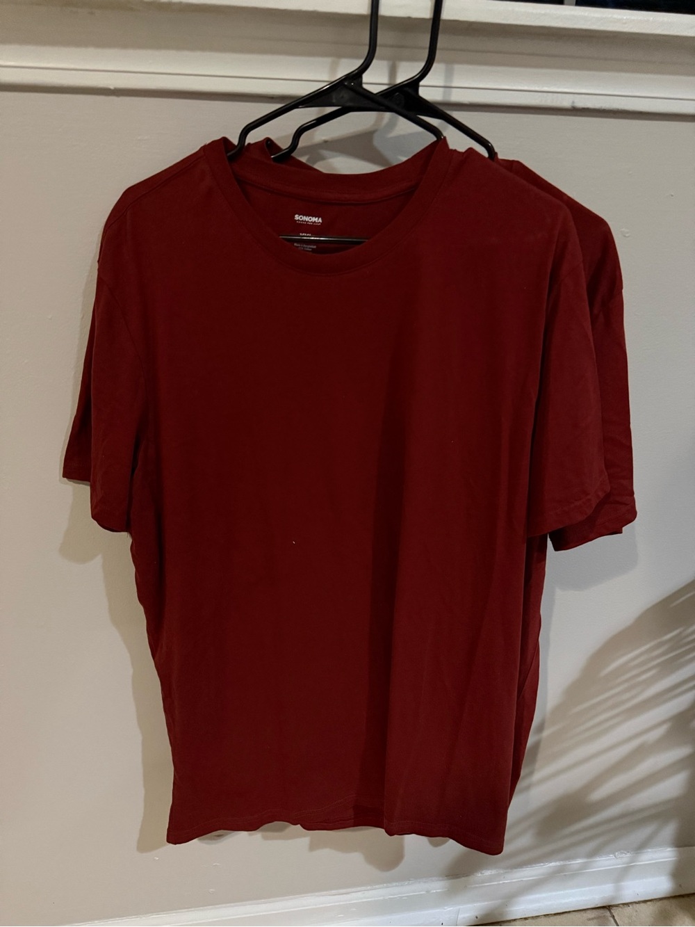 Sonoma Short Sleeve Crew Neck T-Shirt in Deep Red